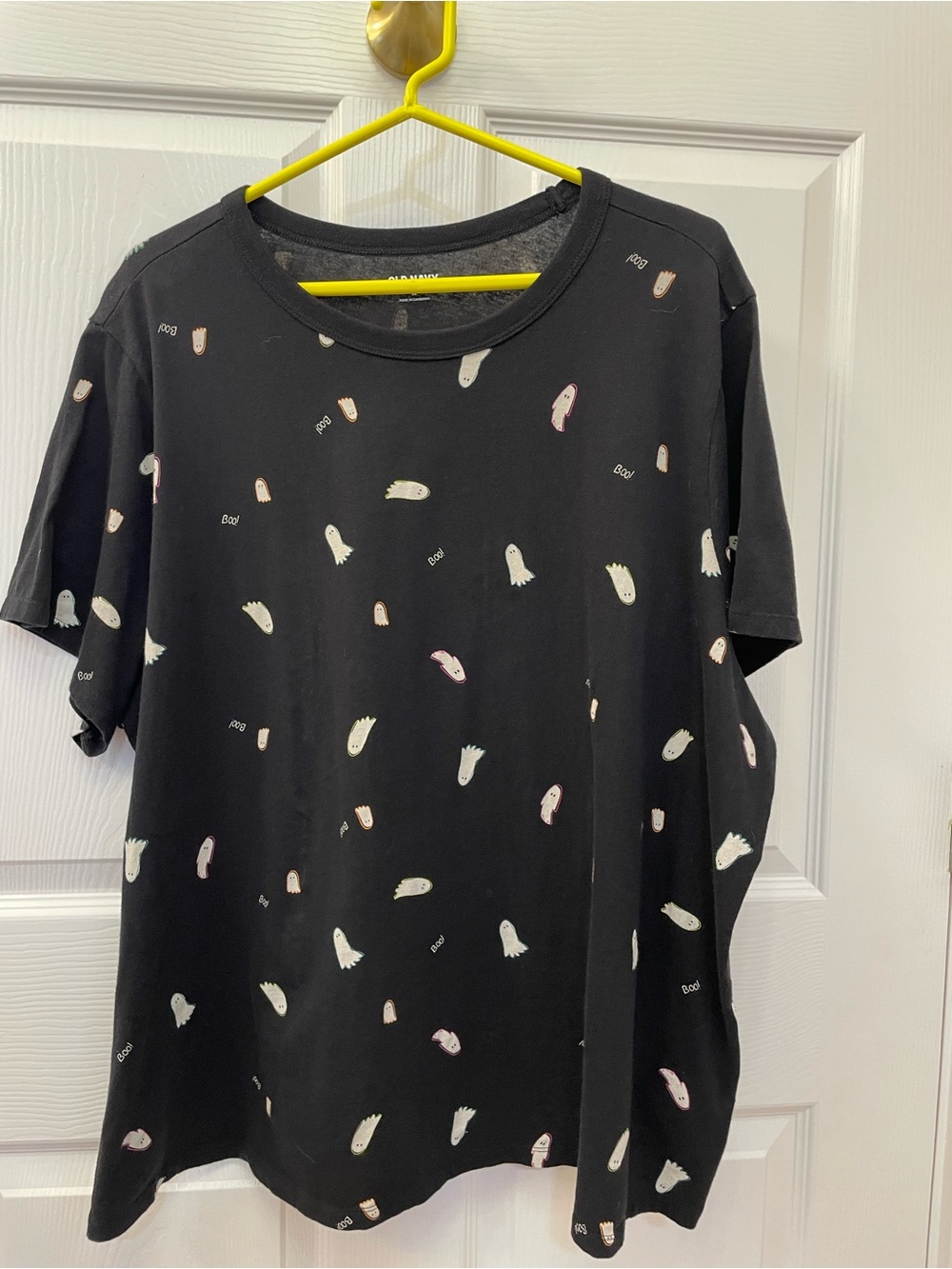 Old Navy Women’s 3X Black Short-Sleeve Tee with Ghost/ Boo Motif